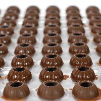 Шоколадные капсулы для конфет горький шоколад (63 шт) | Callebaut