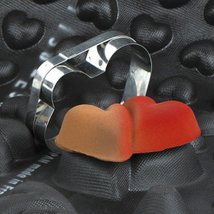 FP01096. (12 двойных сердец — 12 x 11 х 3,5 см) Профессиональная силиконовая форма Флексипан (60х40 см) | Flexipan Demarle Франция